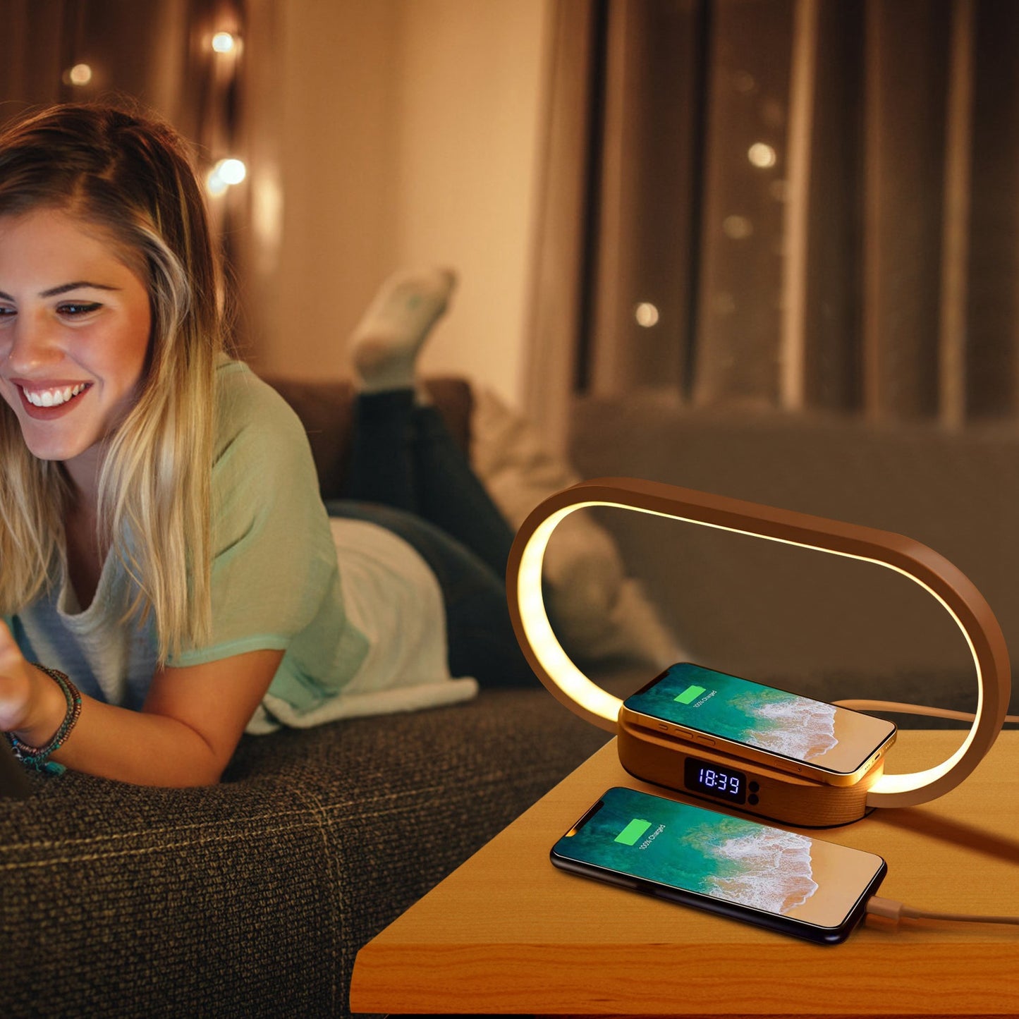 wireless charging bedside lamp with clock