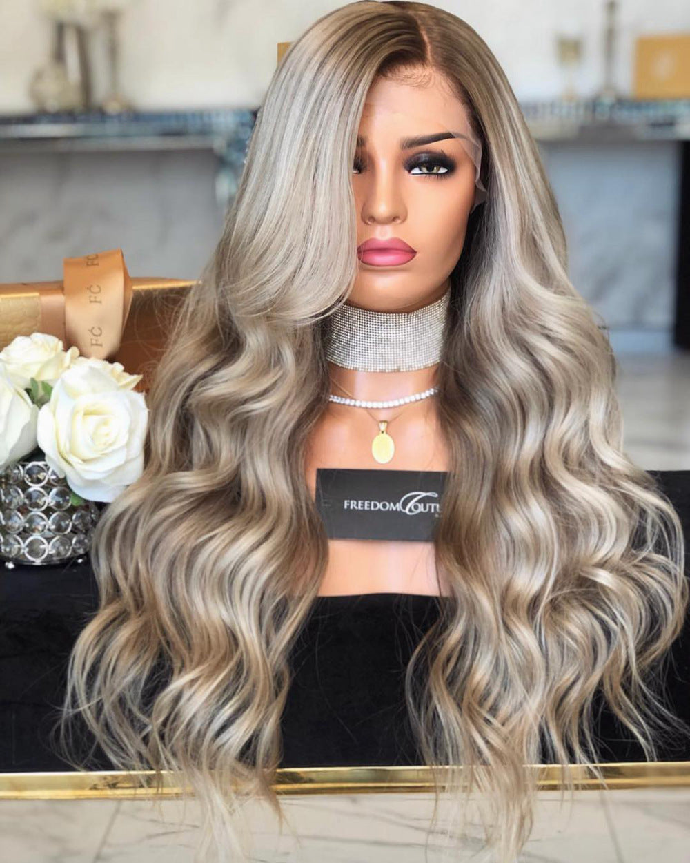 Long Middle-Part Wig | 65cm Natural-Look Style